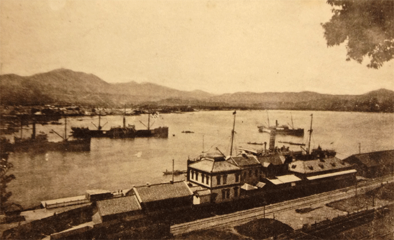 敦賀港全景